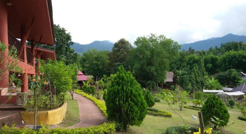 מאה רים Ban Rai Tin Thai Ngarm Eco Lodge מראה חיצוני תמונה